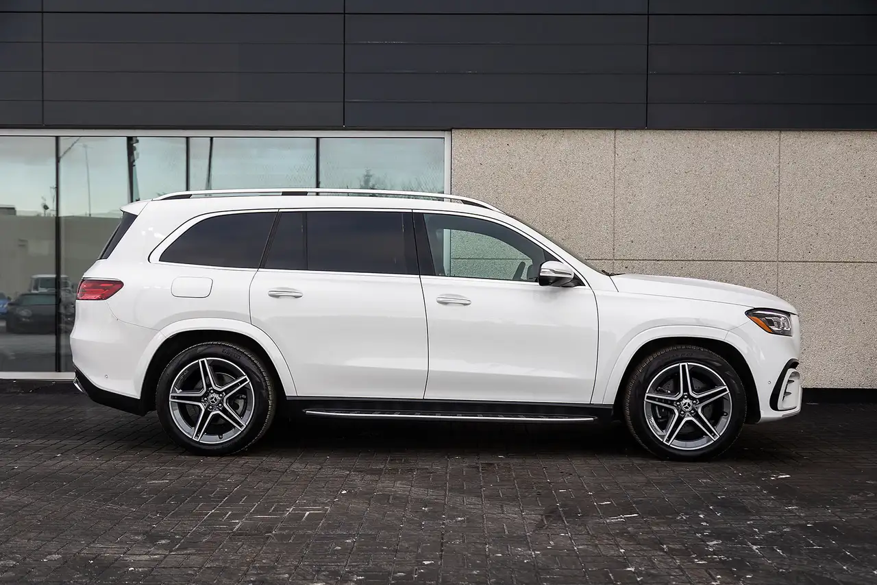 Mercedes-Benz GLS снимка Mercedes-Benz GLS