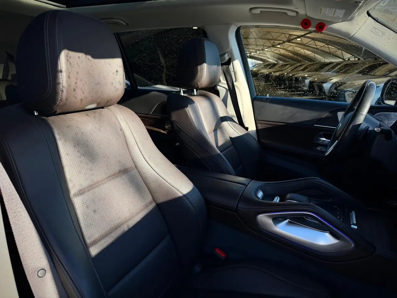Mercedes-Benz GLS снимка Mercedes-Benz GLS