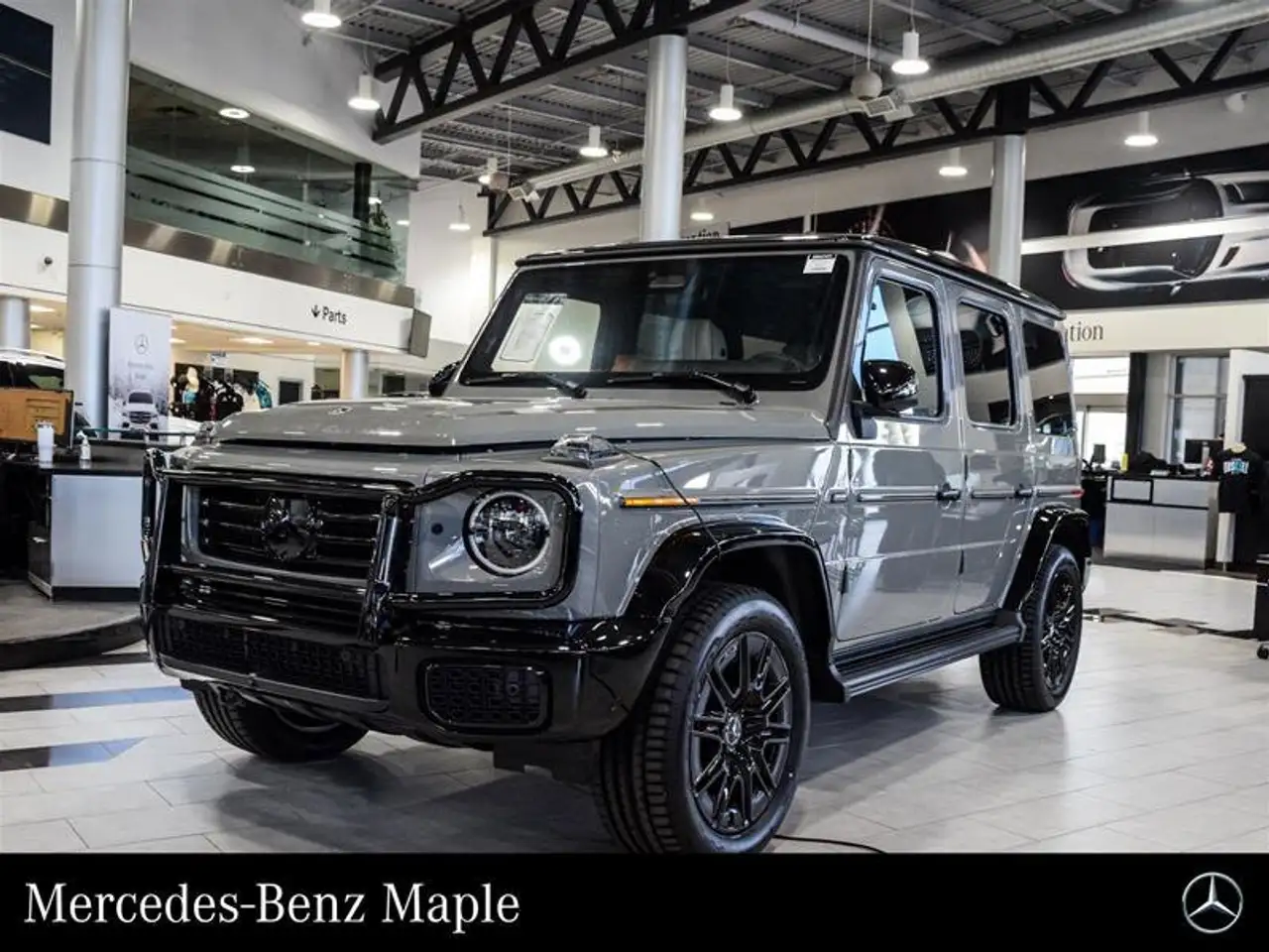 Mercedes-Benz G-Class снимка Mercedes-Benz G-Class