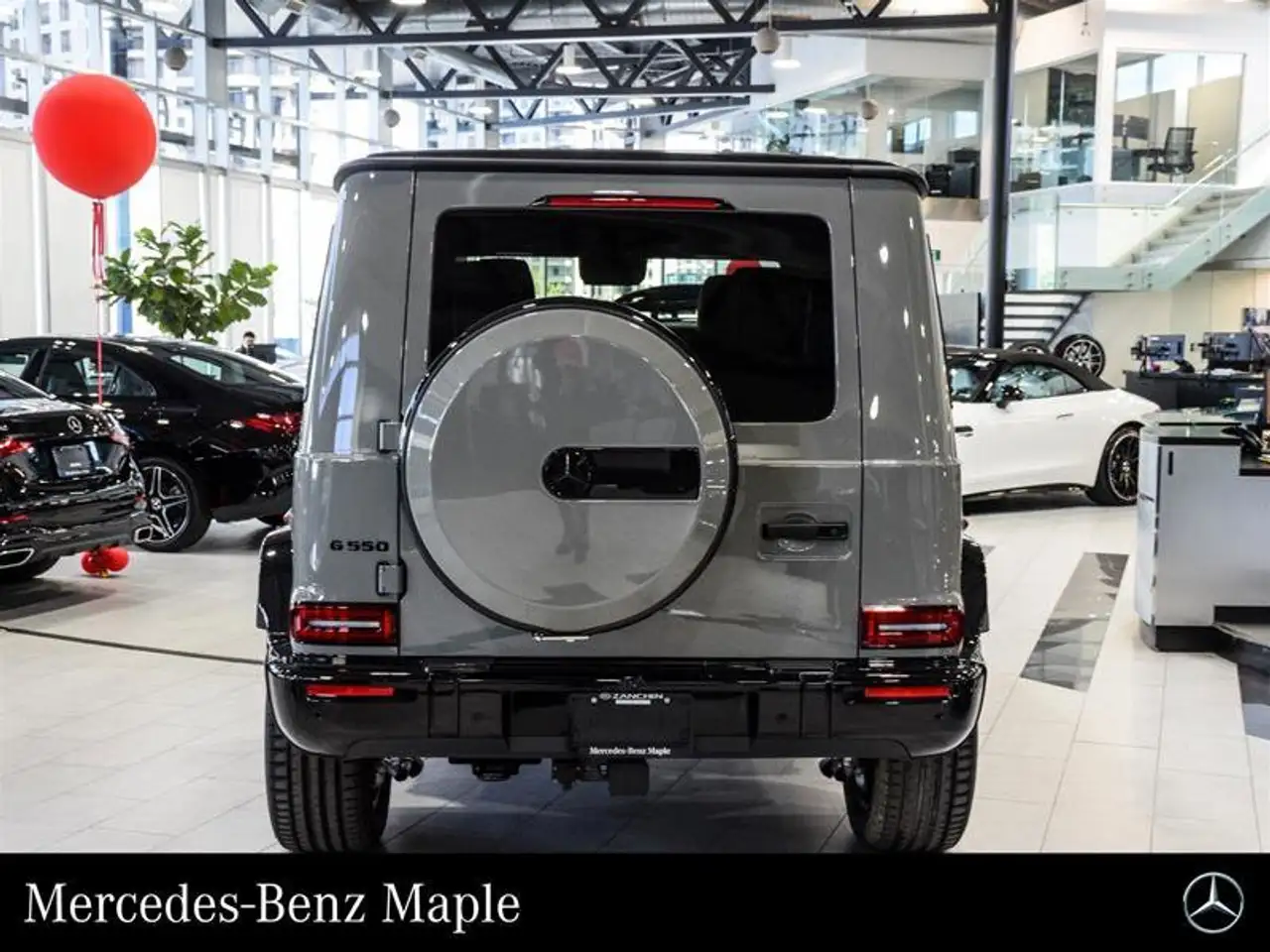 Mercedes-Benz G-Class снимка Mercedes-Benz G-Class