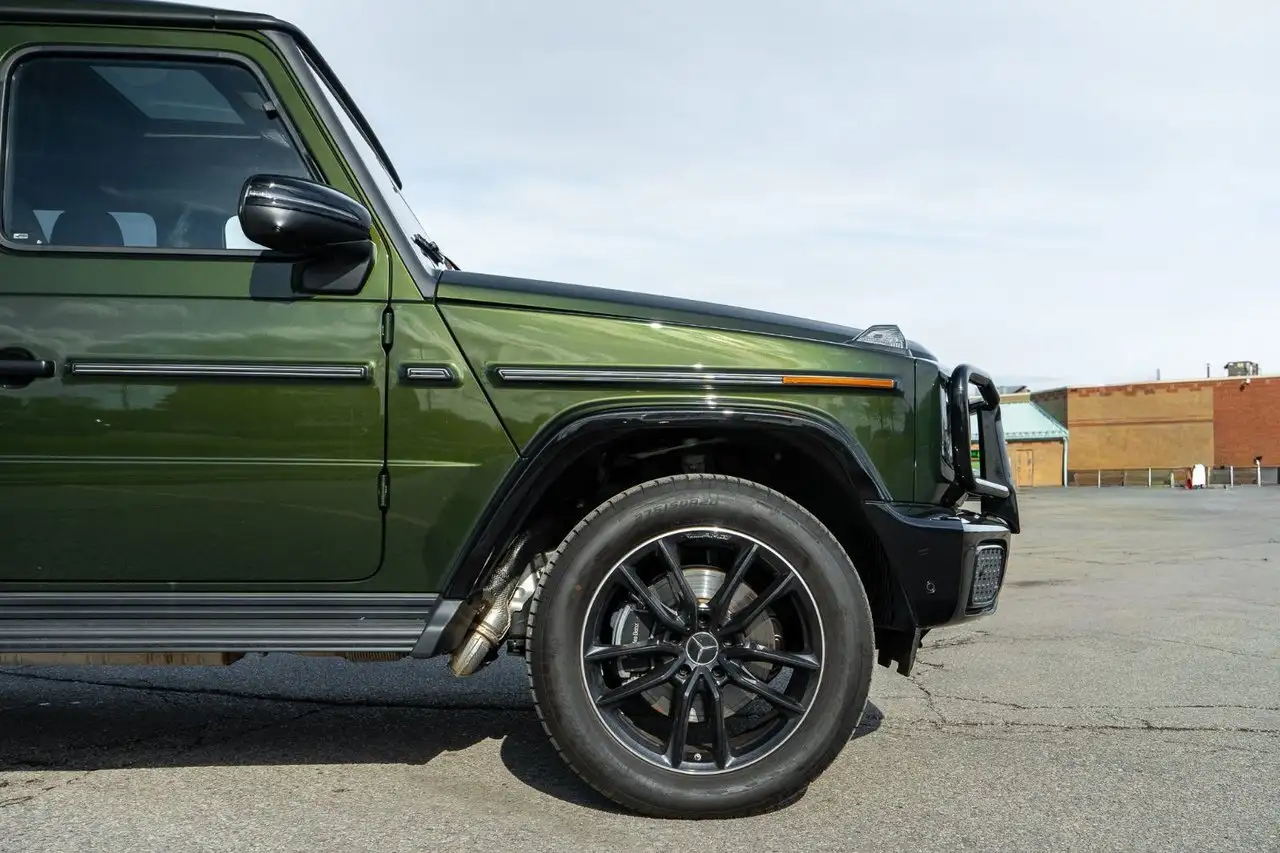 Mercedes-Benz G-Class снимка Mercedes-Benz G-Class