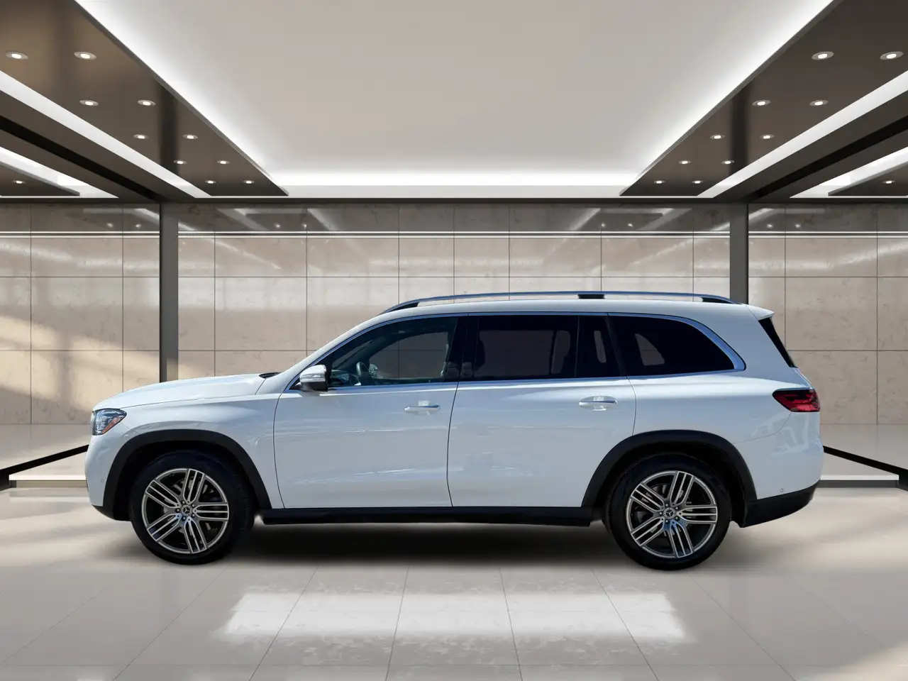 Mercedes-Benz GLS снимка Mercedes-Benz GLS