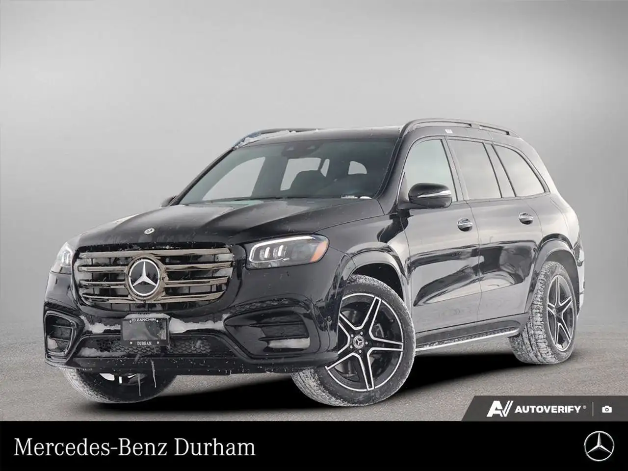 Mercedes-Benz GLS снимка Mercedes-Benz GLS