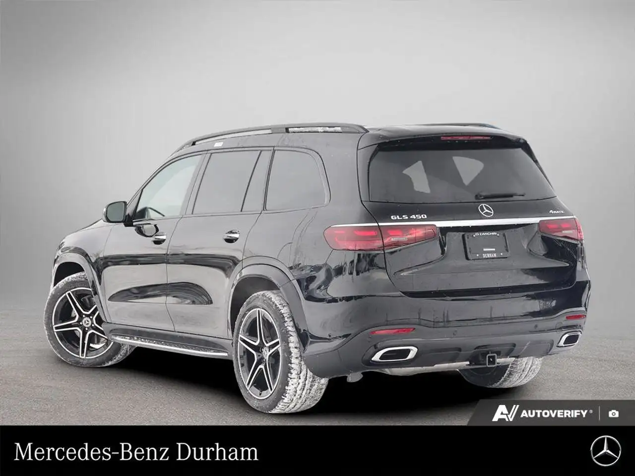 Mercedes-Benz GLS снимка Mercedes-Benz GLS