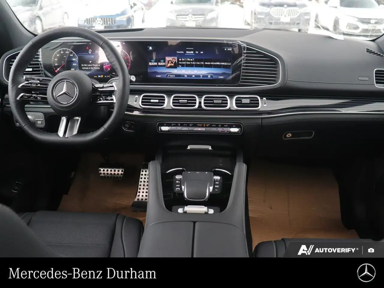 Mercedes-Benz GLS снимка Mercedes-Benz GLS