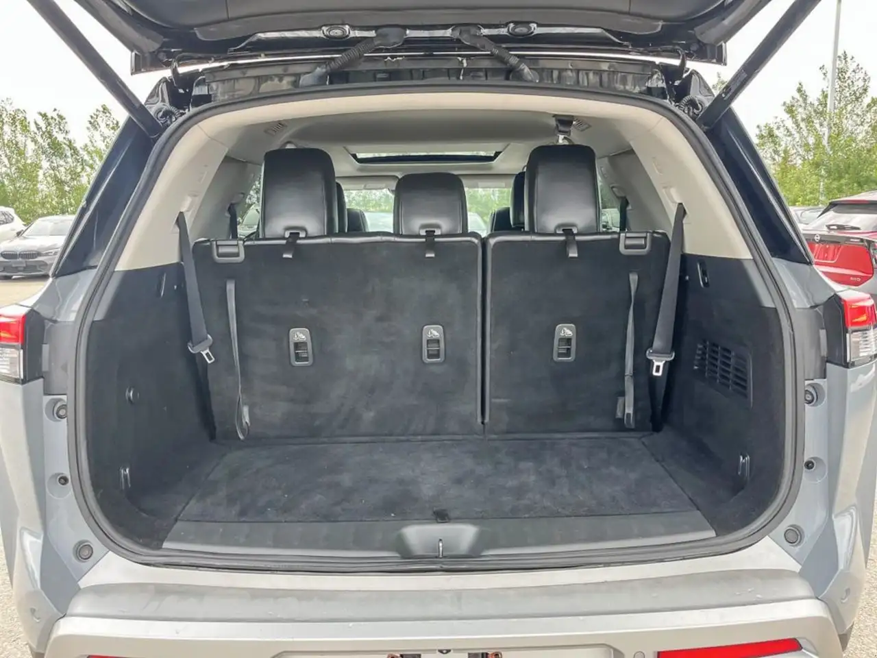 Nissan Pathfinder fotografie Nissan Pathfinder