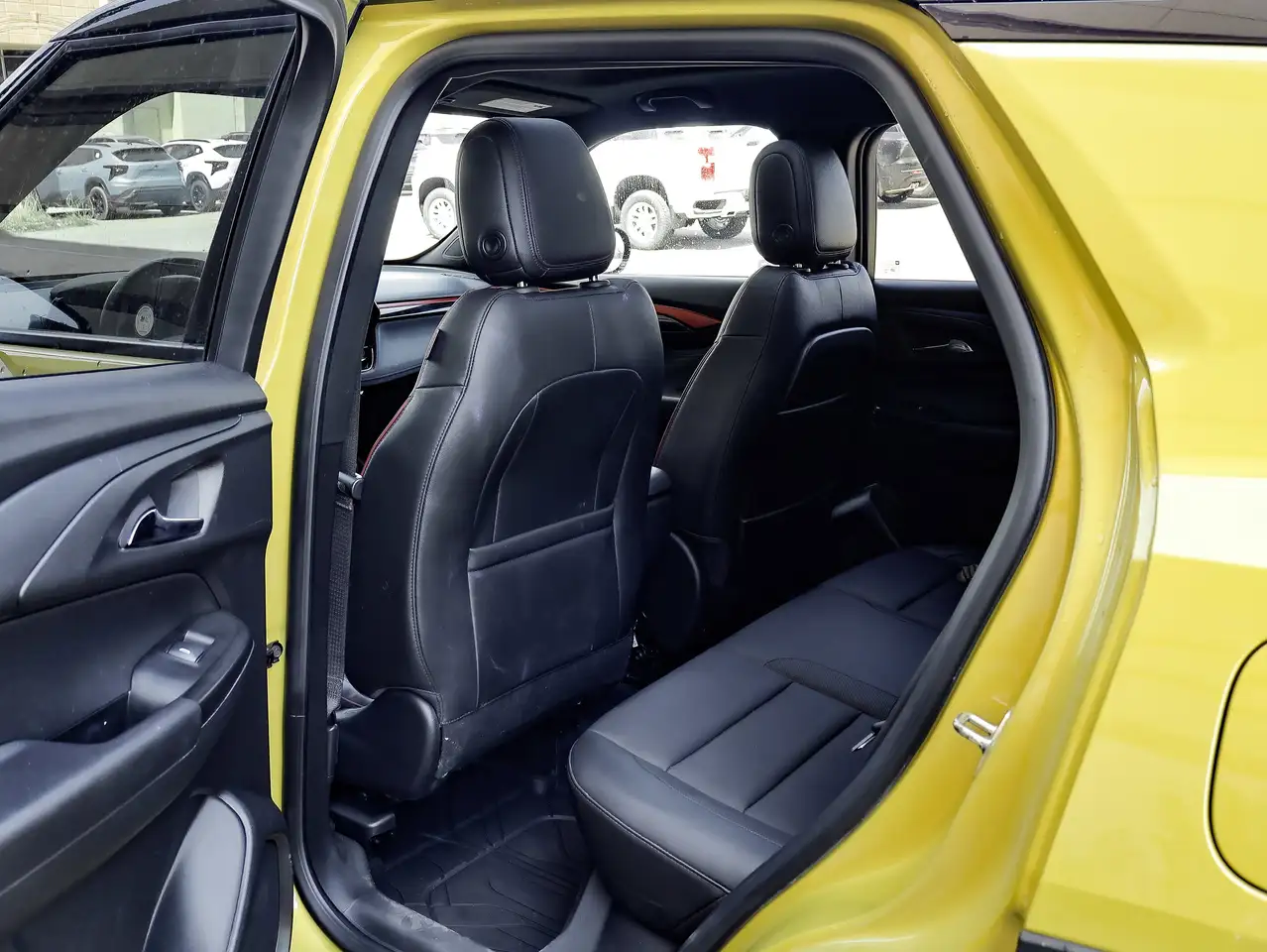 Chevrolet Trailblazer photo Chevrolet Trailblazer