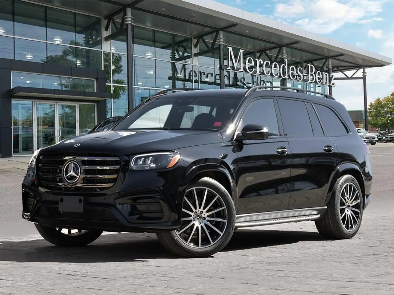 Mercedes-Benz GLS снимка Mercedes-Benz GLS