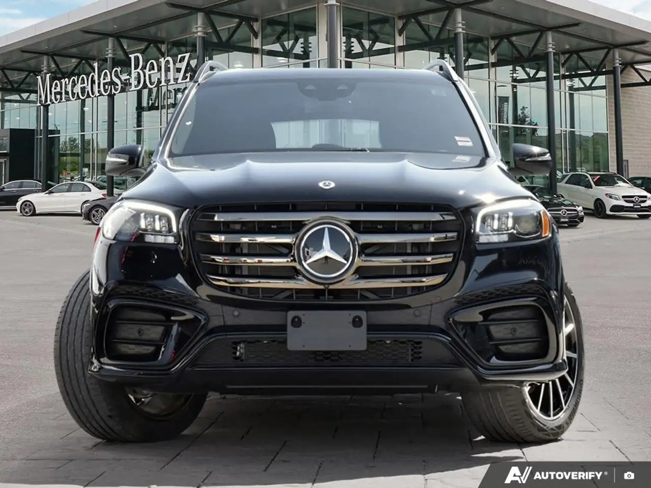 Mercedes-Benz GLS снимка Mercedes-Benz GLS