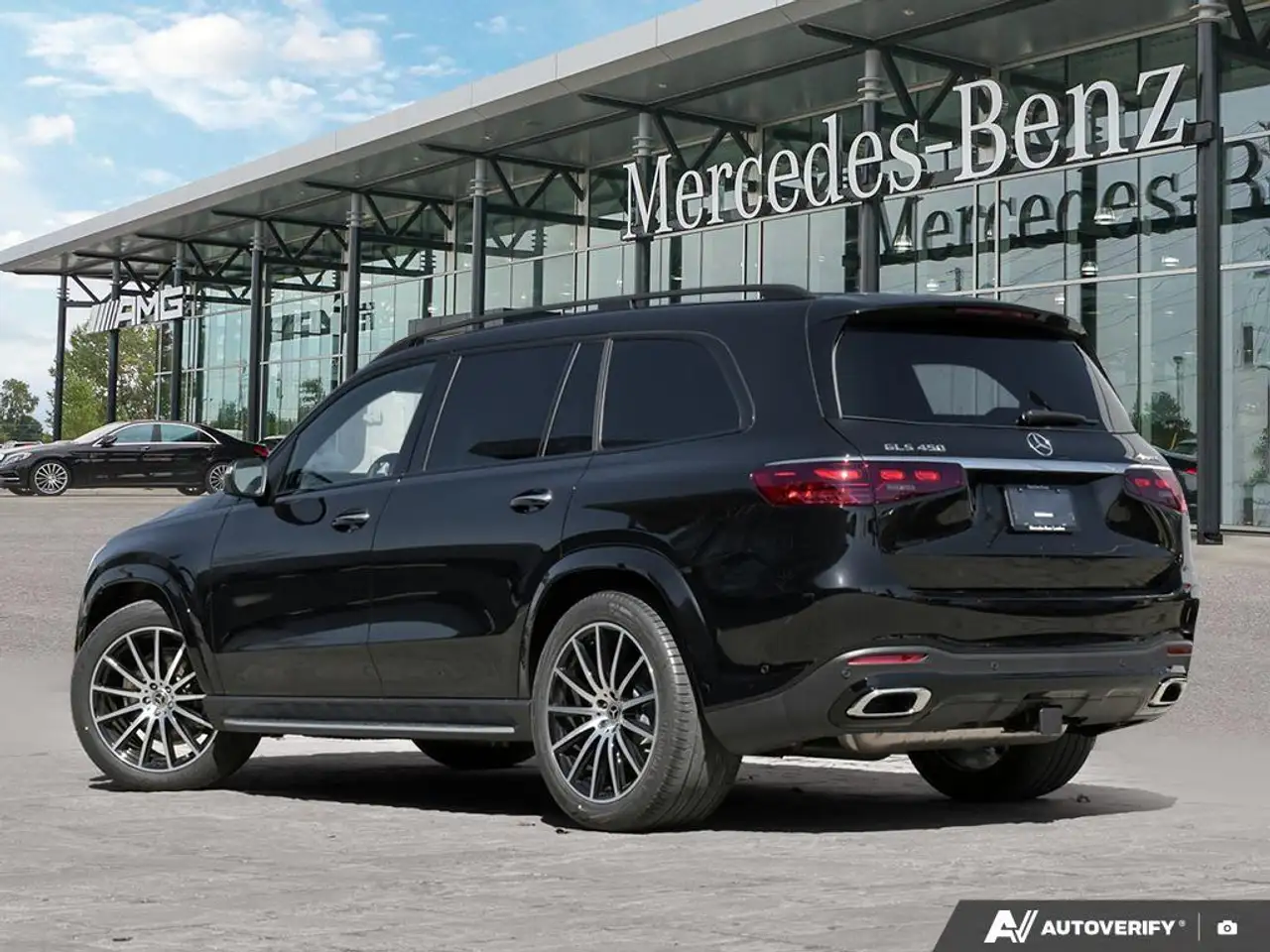 Mercedes-Benz GLS снимка Mercedes-Benz GLS