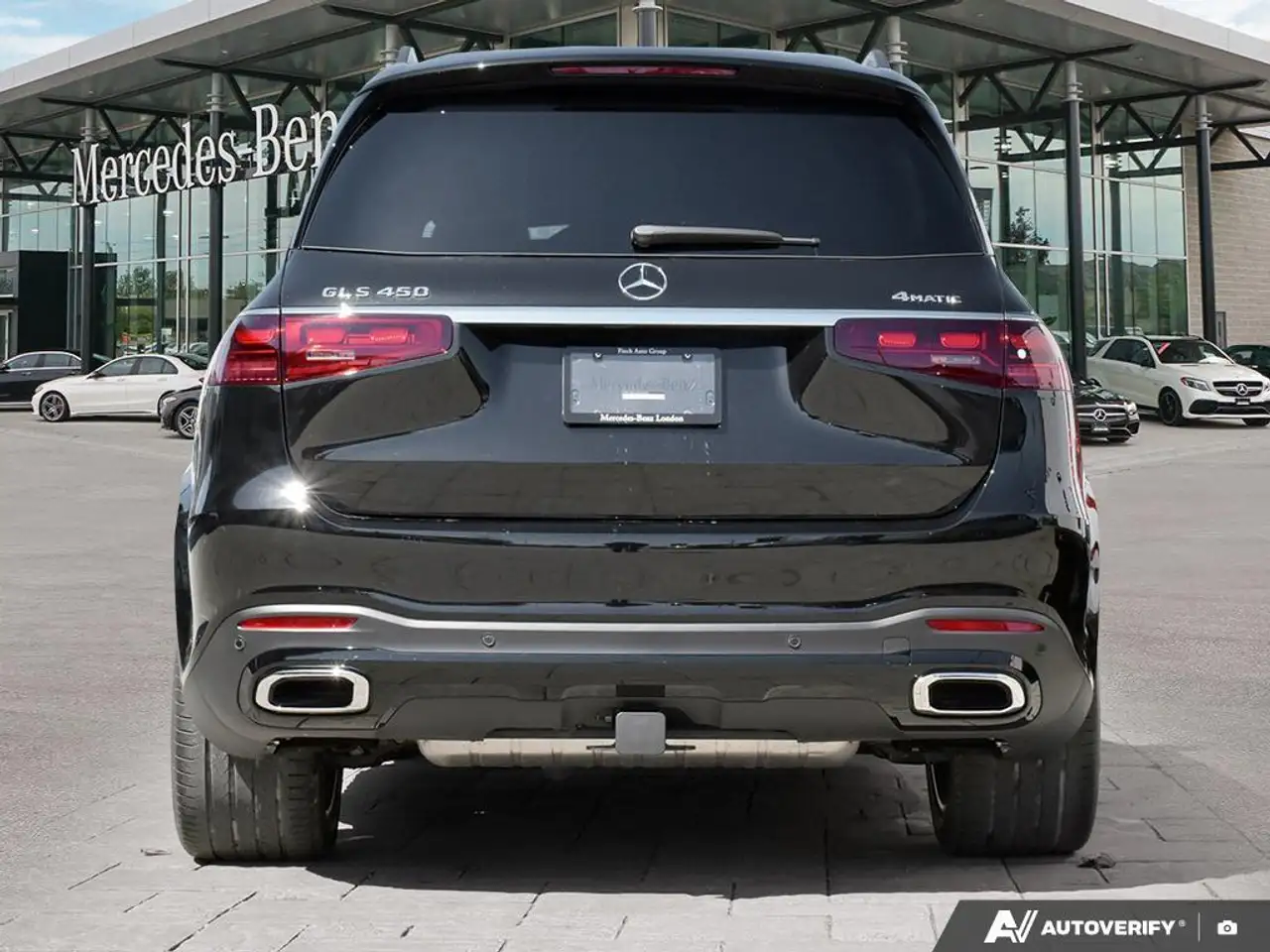 Mercedes-Benz GLS снимка Mercedes-Benz GLS