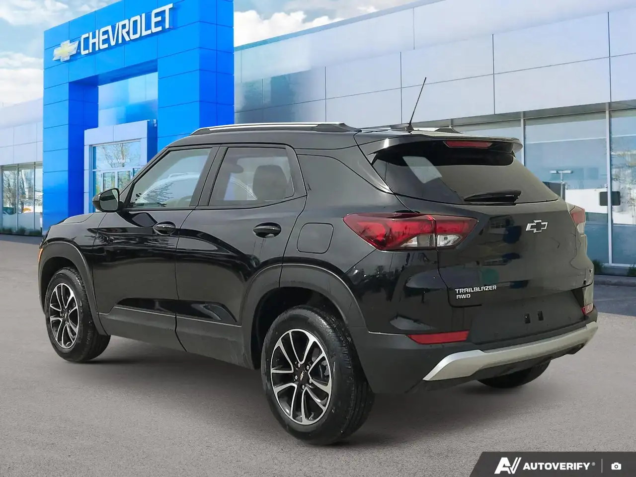 Chevrolet Trailblazer снимка Chevrolet Trailblazer