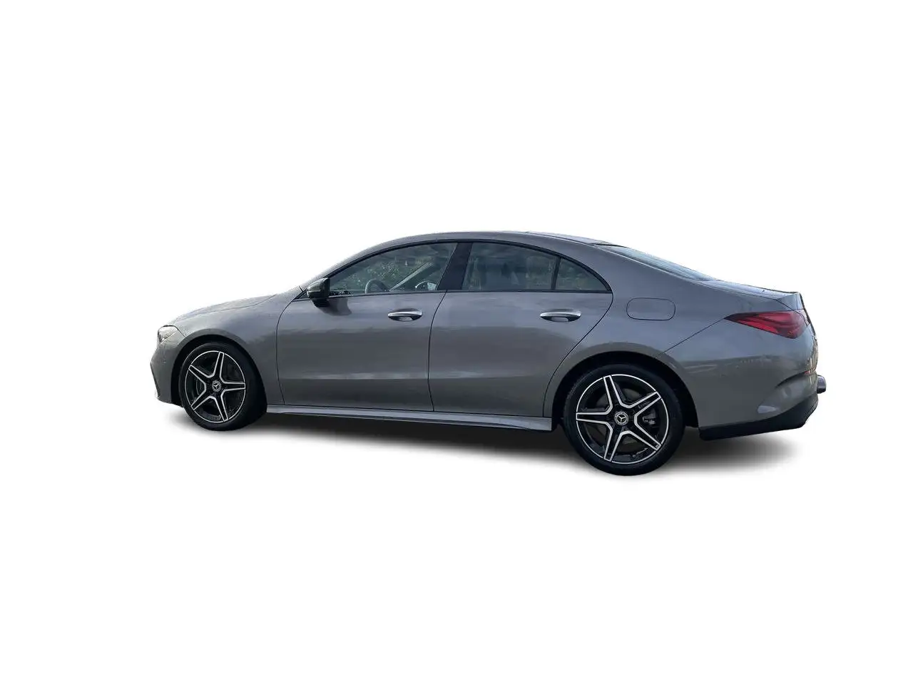 Mercedes-Benz CLA снимка Mercedes-Benz CLA