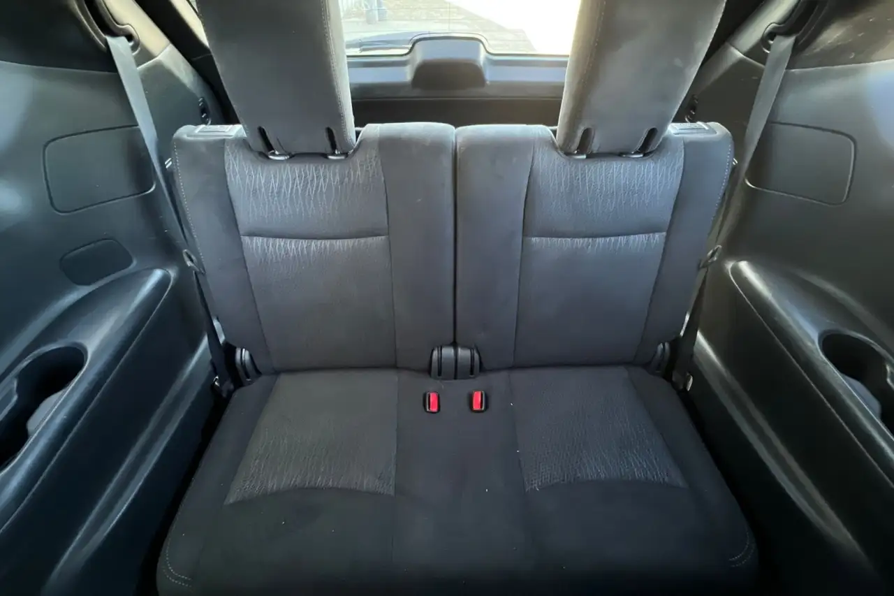 Nissan Pathfinder photo Nissan Pathfinder