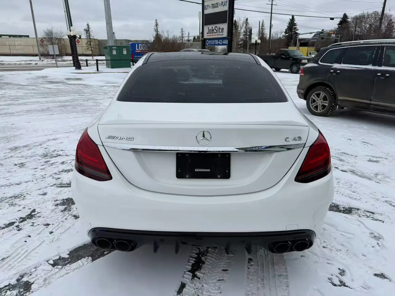 Mercedes-Benz C-Class снимка Mercedes-Benz C-Class