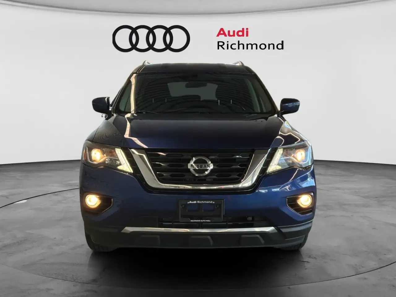 Nissan Pathfinder fotografie Nissan Pathfinder