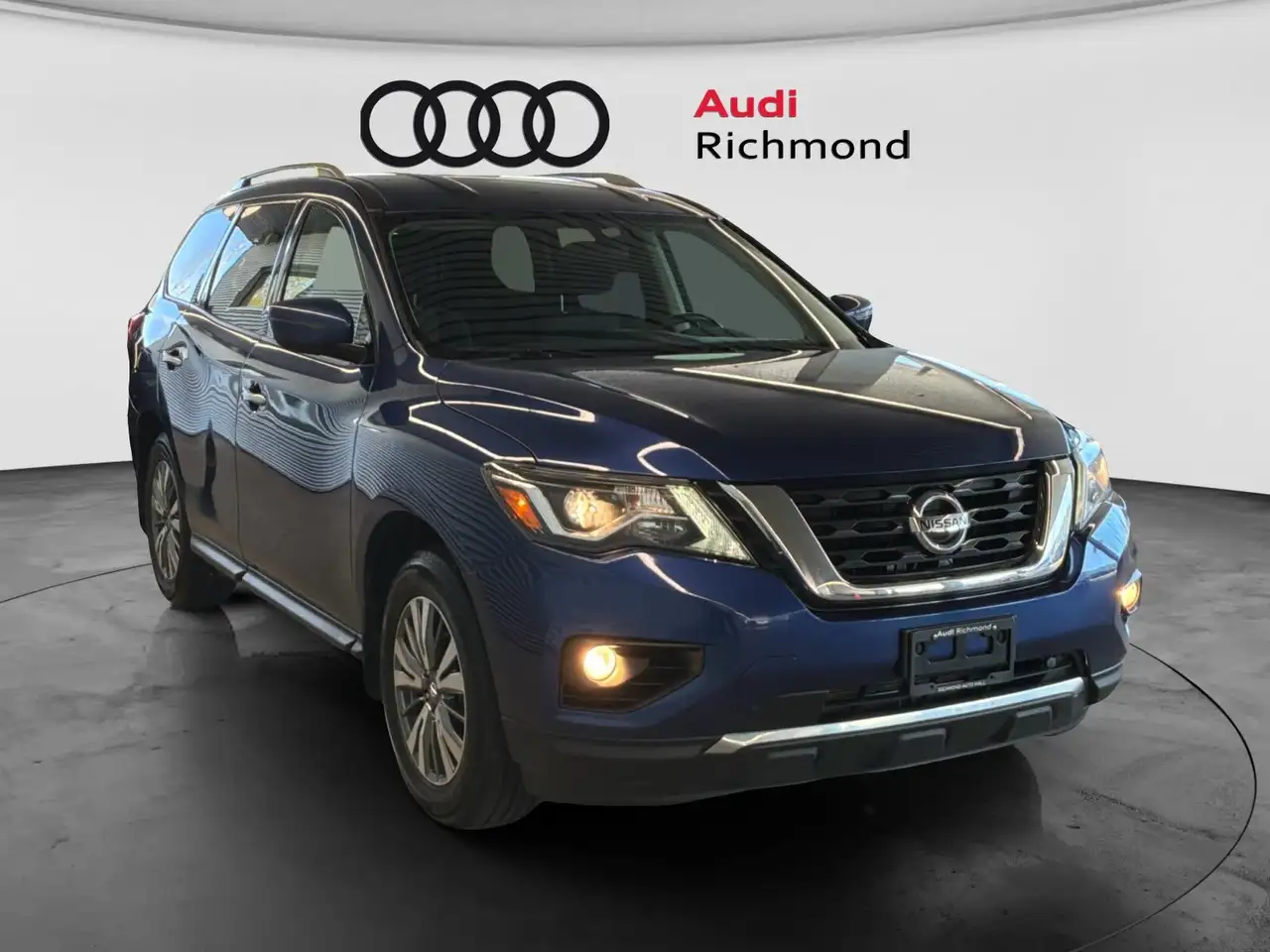 Nissan Pathfinder fotografie Nissan Pathfinder