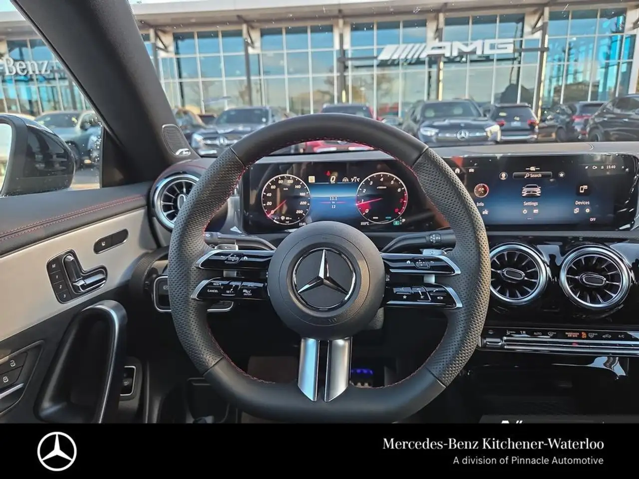 Mercedes-Benz CLA снимка Mercedes-Benz CLA