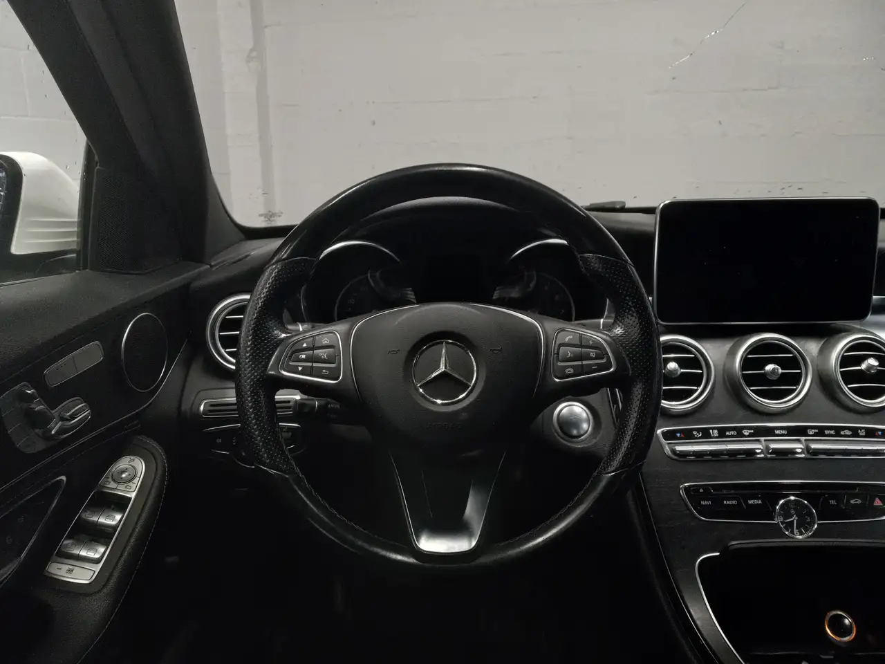 Mercedes-Benz C-Class photo Mercedes-Benz C-Class