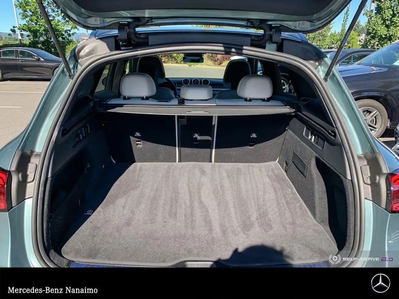 Mercedes-Benz GLC снимка Mercedes-Benz GLC