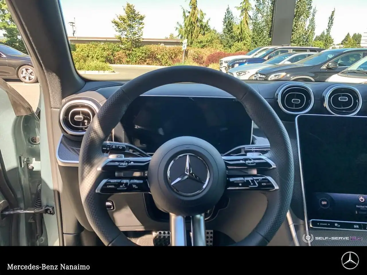 Mercedes-Benz GLC снимка Mercedes-Benz GLC