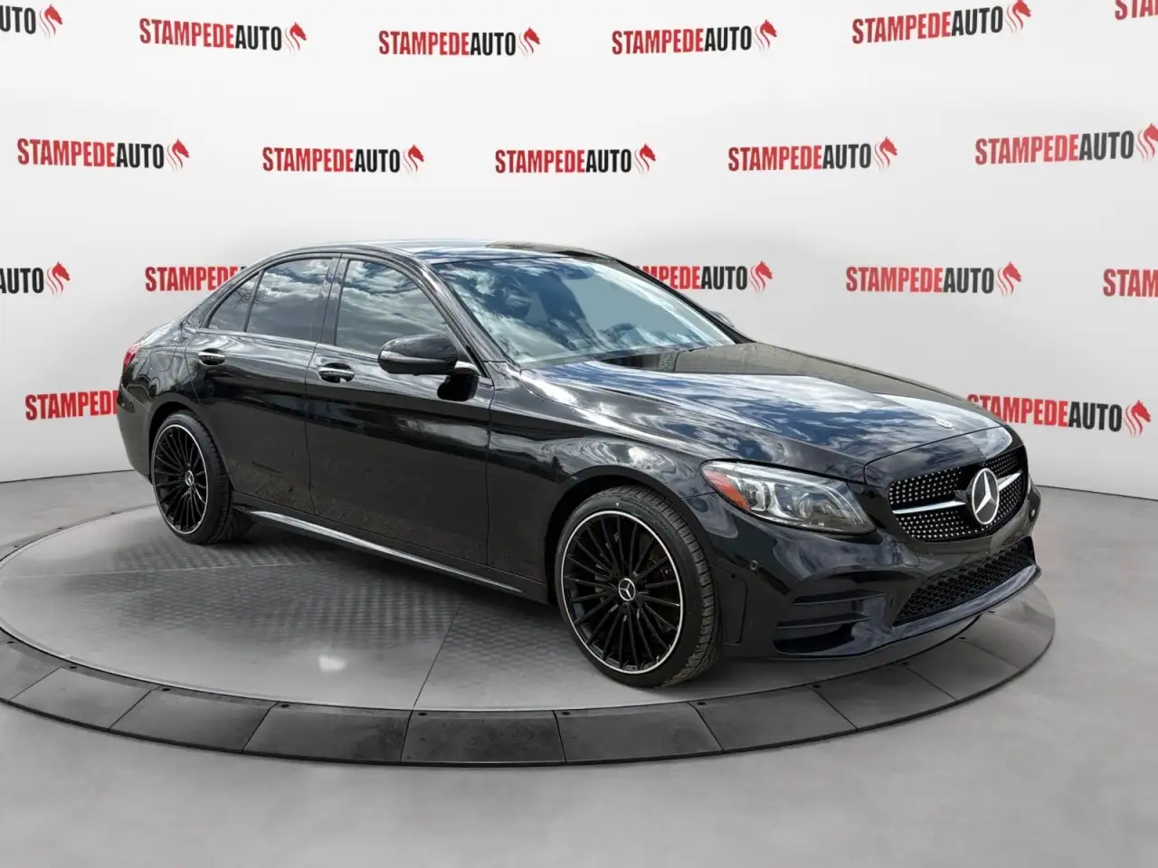 Mercedes-Benz C-Class снимка Mercedes-Benz C-Class