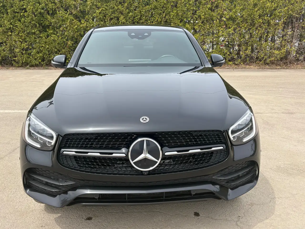 Mercedes-Benz GLC снимка Mercedes-Benz GLC