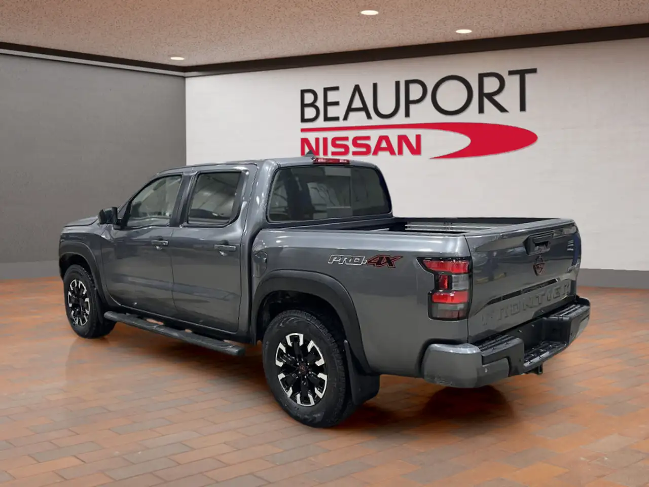 Nissan Frontier photo Nissan Frontier