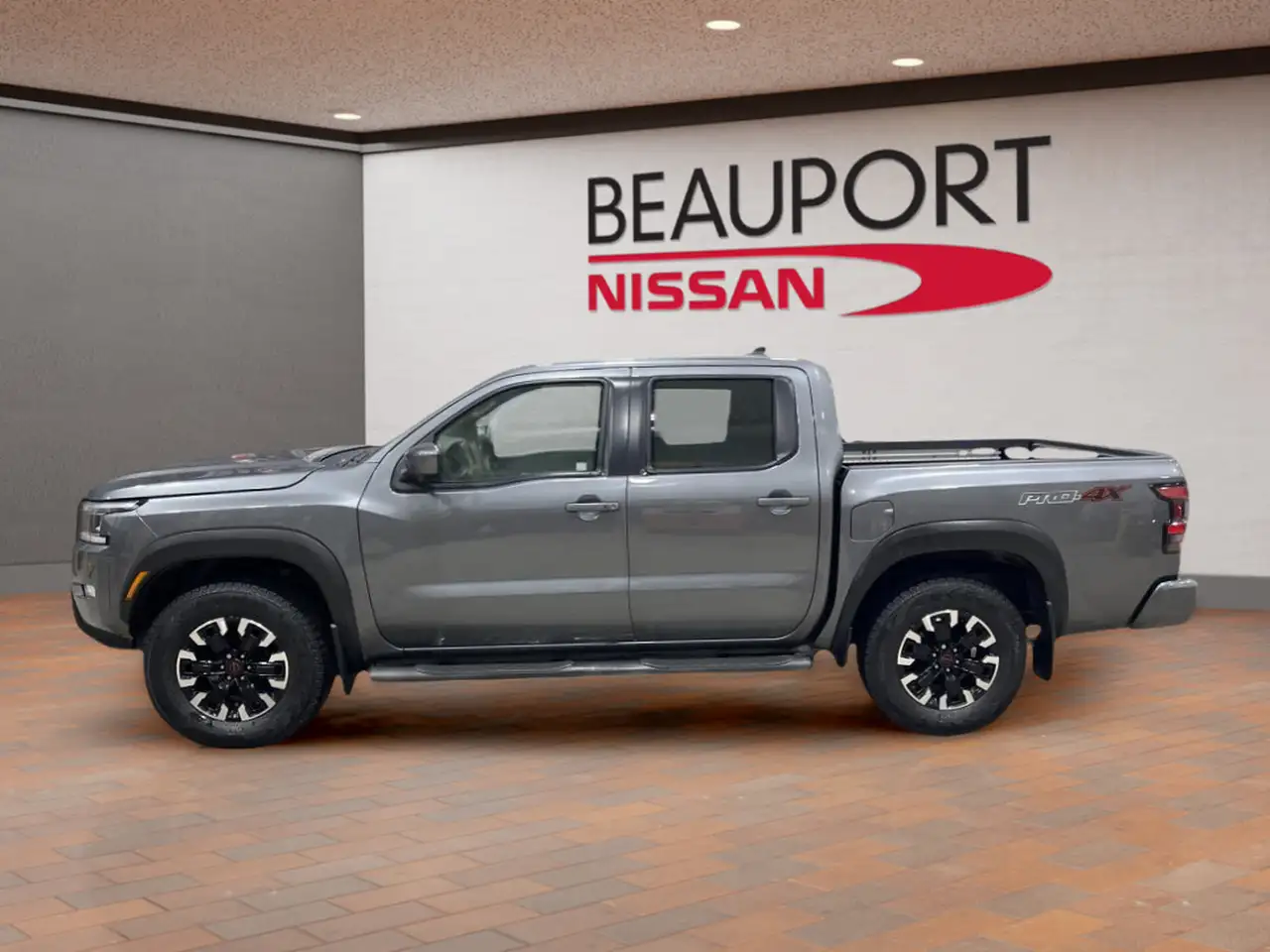 Nissan Frontier photo Nissan Frontier