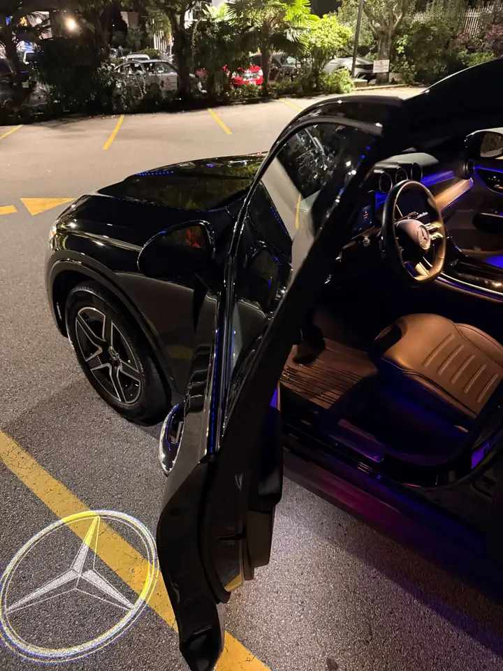Mercedes-Benz GLC photo Mercedes-Benz GLC