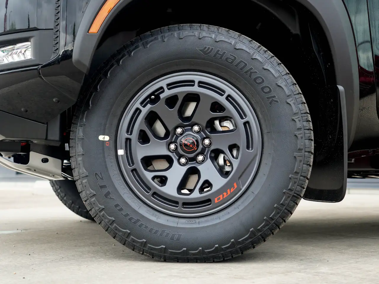 Nissan Frontier photo Nissan Frontier
