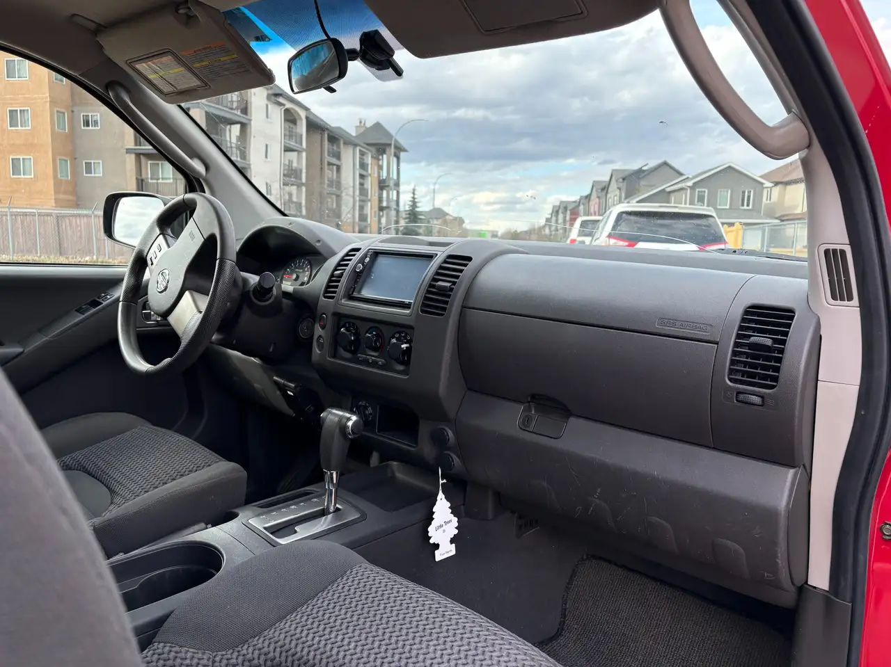 Nissan Frontier photo Nissan Frontier