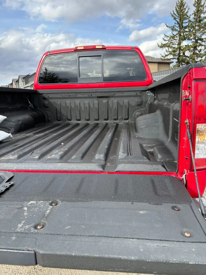 Nissan Frontier photo Nissan Frontier
