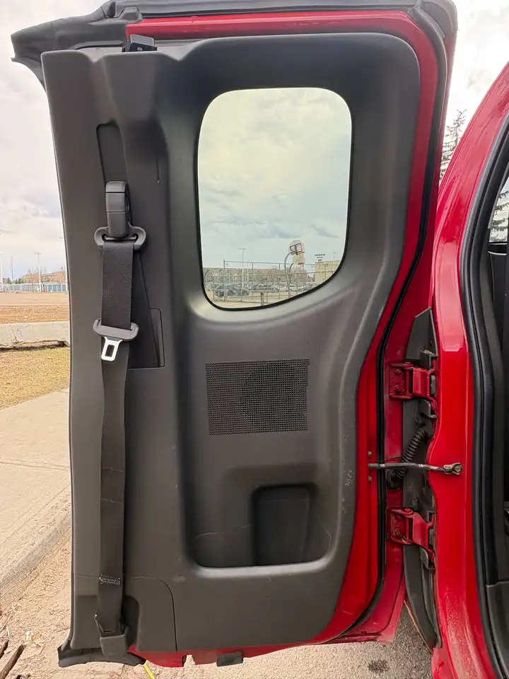 Nissan Frontier photo Nissan Frontier