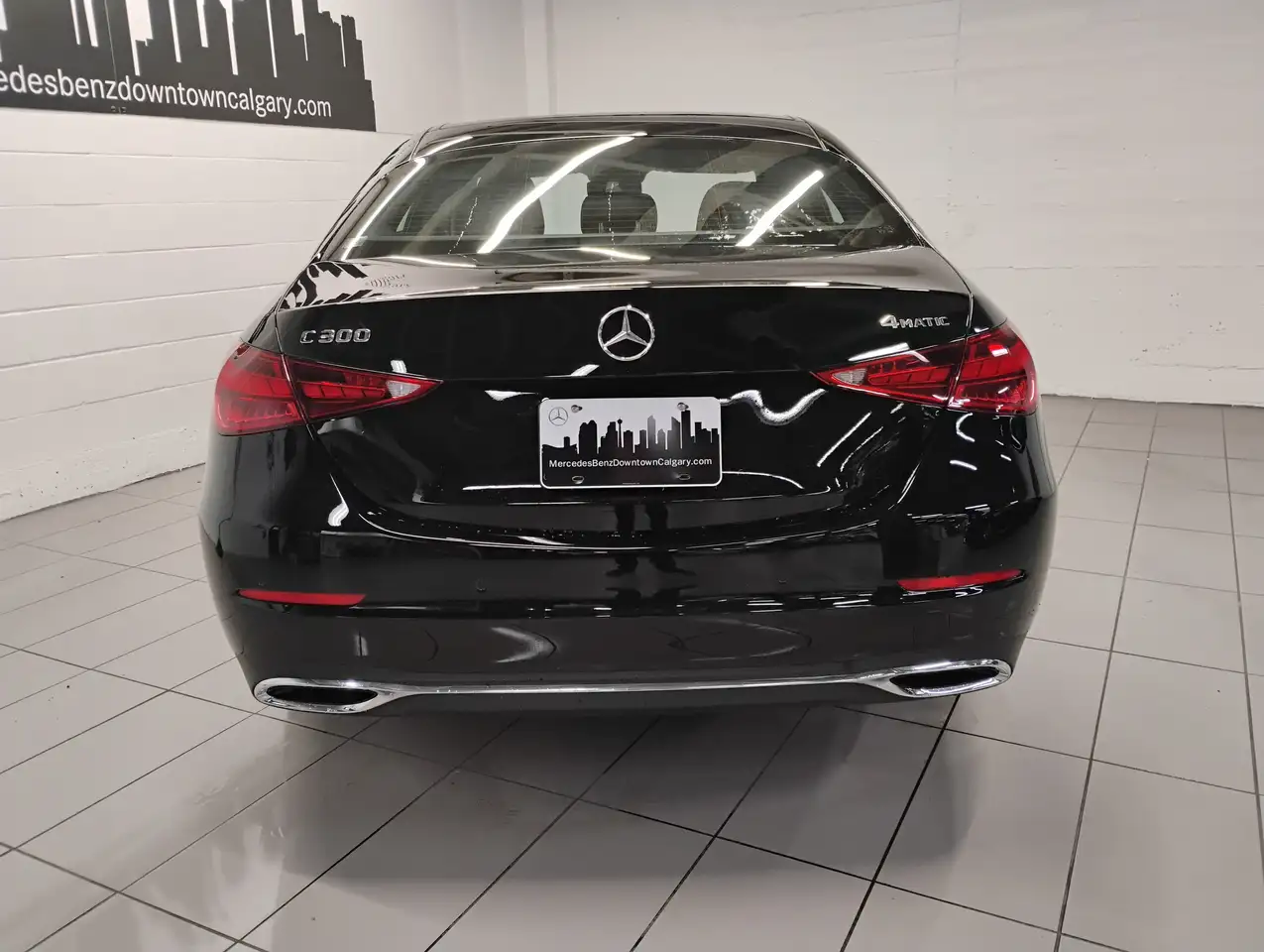 Mercedes-Benz C-Class снимка Mercedes-Benz C-Class