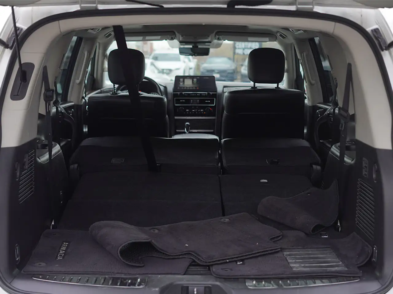 Nissan Armada fotografie Nissan Armada