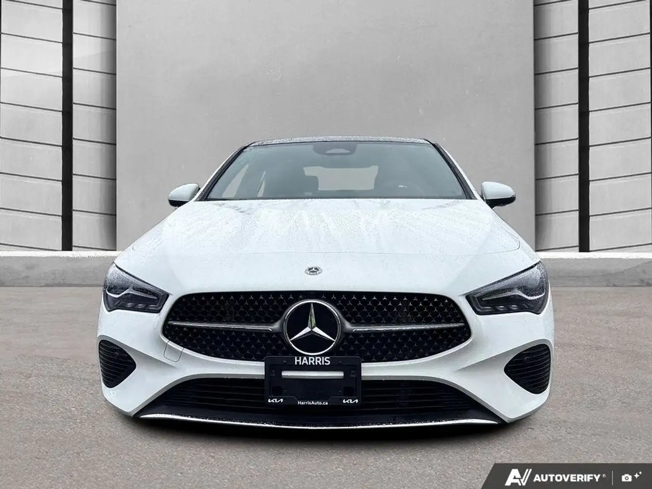 Mercedes-Benz CLA photo Mercedes-Benz CLA