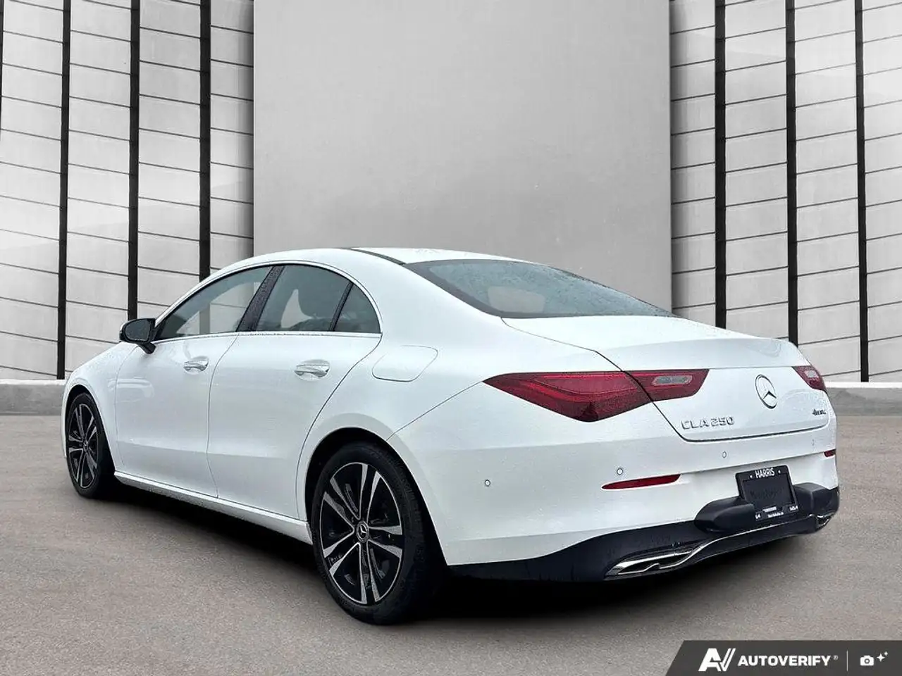 Mercedes-Benz CLA photo Mercedes-Benz CLA