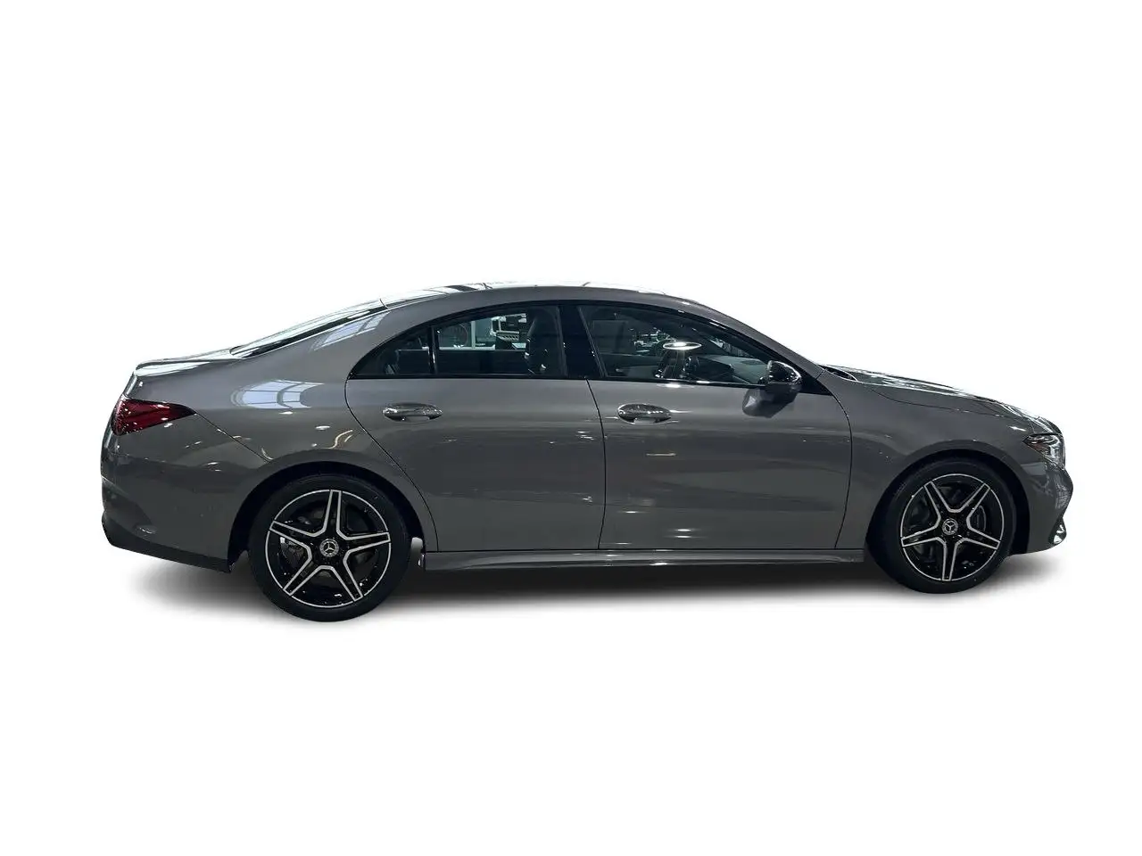 Mercedes-Benz CLA снимка Mercedes-Benz CLA