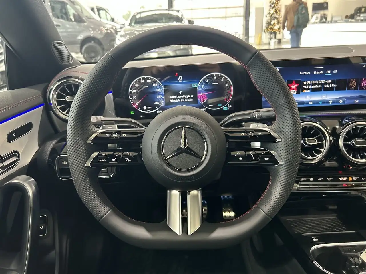 Mercedes-Benz CLA снимка Mercedes-Benz CLA
