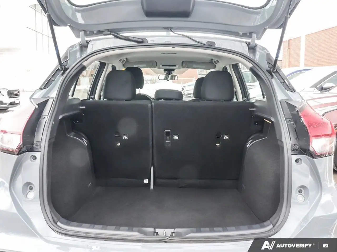 Nissan Kicks снимка Nissan Kicks