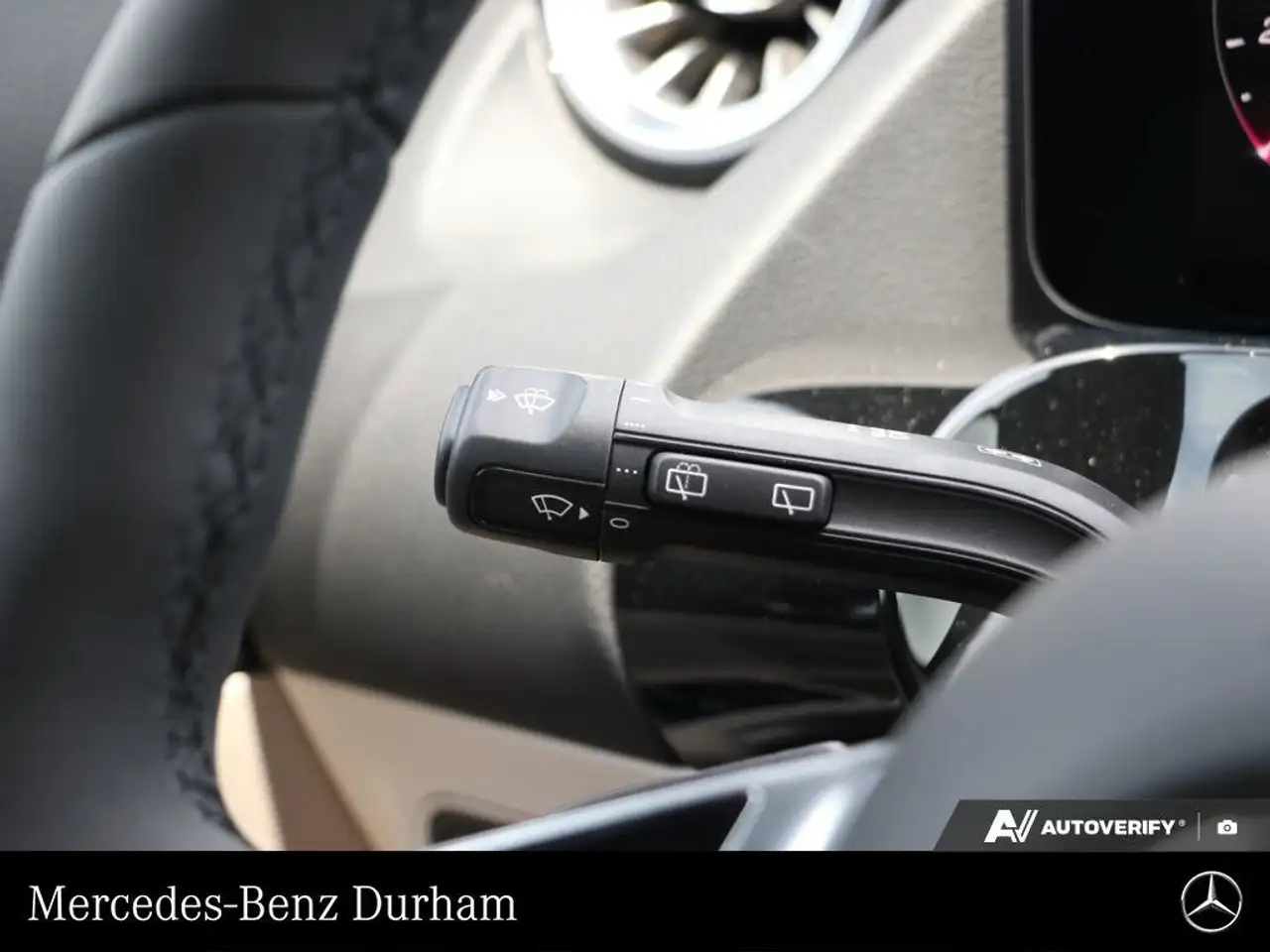Mercedes-Benz GLA fotografie Mercedes-Benz GLA