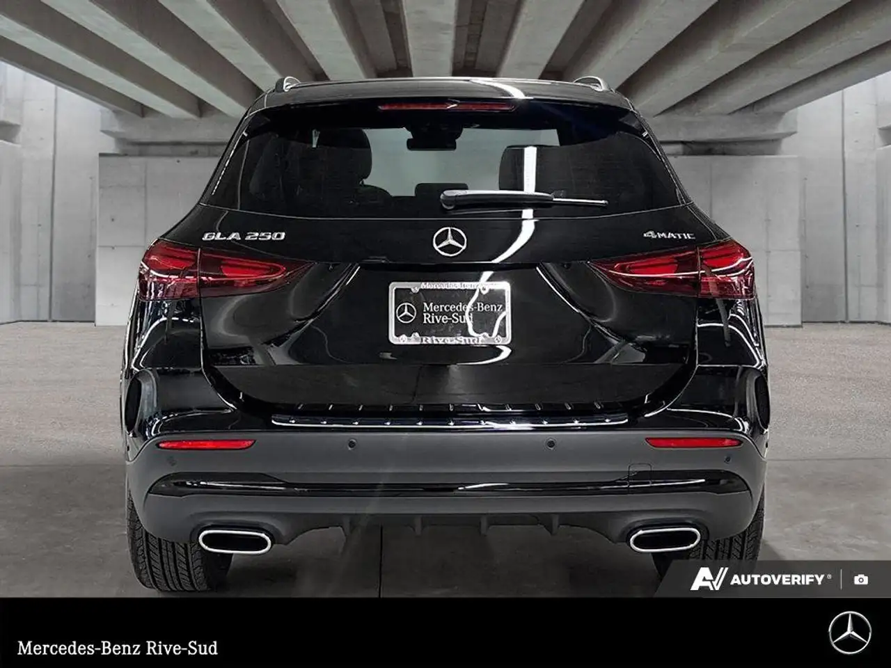 Mercedes-Benz GLA photo Mercedes-Benz GLA