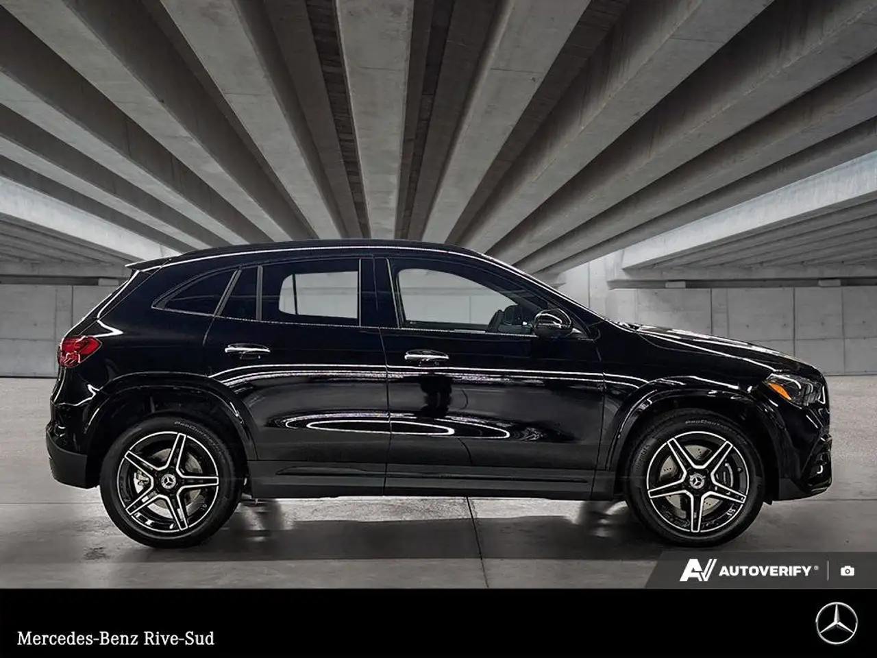 Mercedes-Benz GLA photo Mercedes-Benz GLA