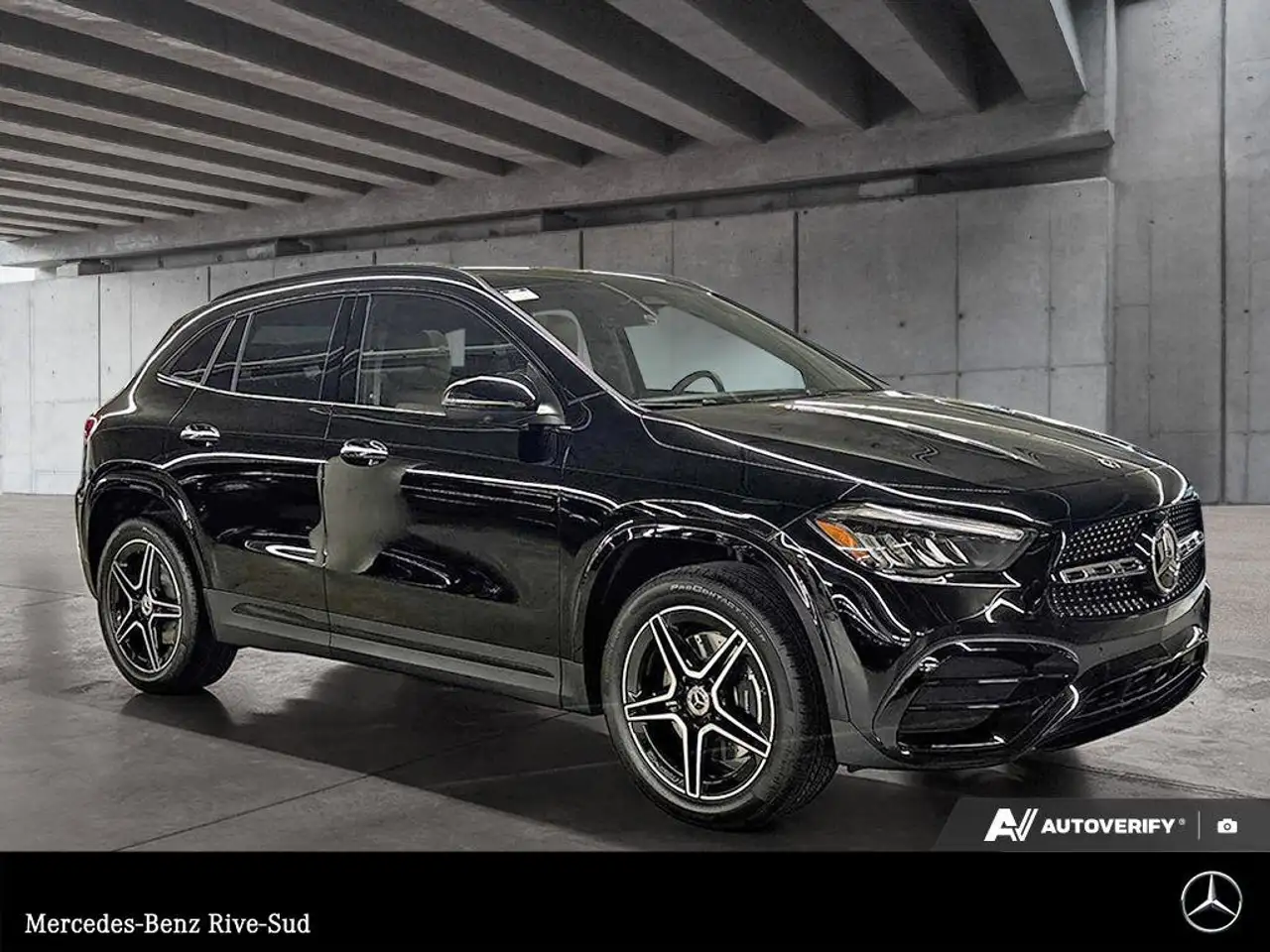 Mercedes-Benz GLA photo Mercedes-Benz GLA