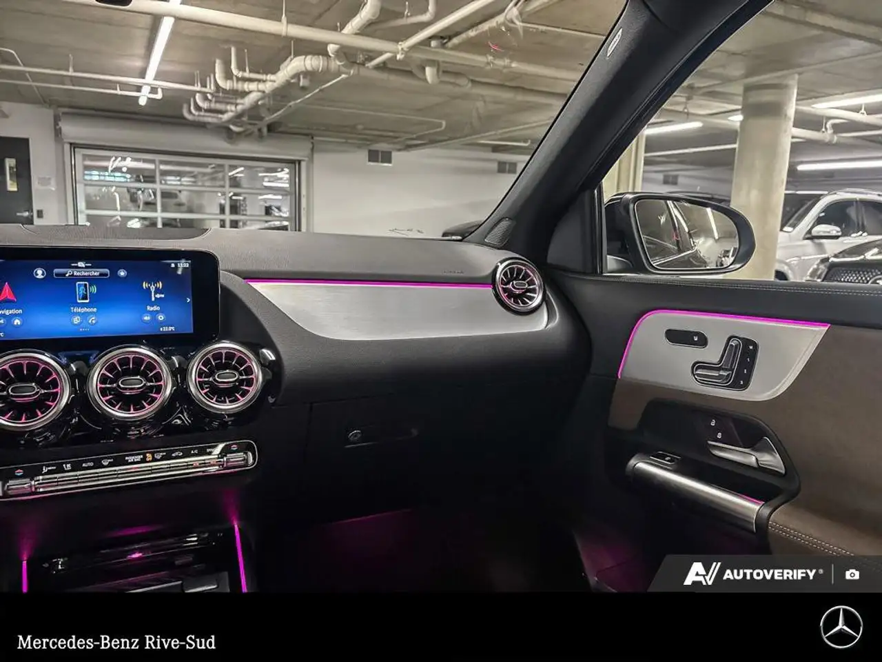 Mercedes-Benz GLA photo Mercedes-Benz GLA