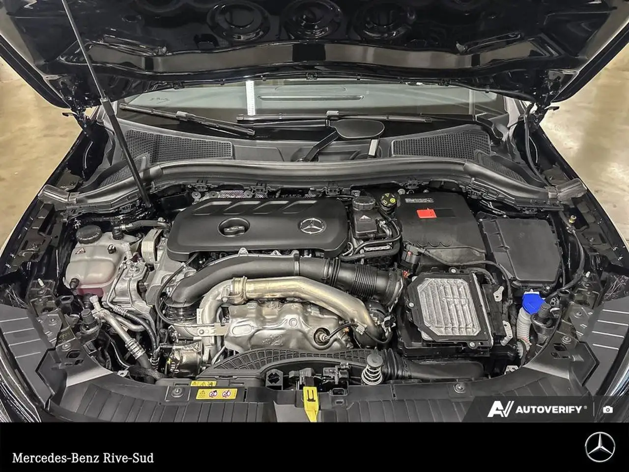 Mercedes-Benz GLA photo Mercedes-Benz GLA