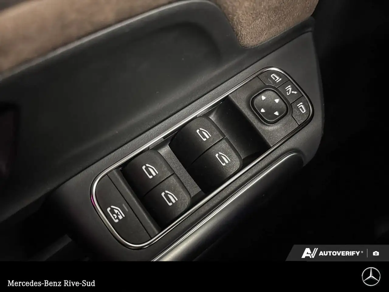 Mercedes-Benz GLA photo Mercedes-Benz GLA