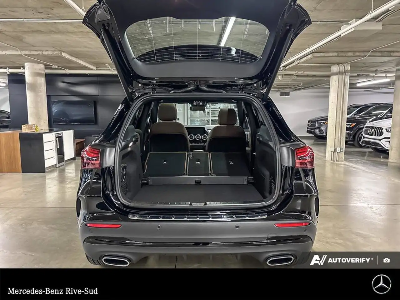 Mercedes-Benz GLA photo Mercedes-Benz GLA