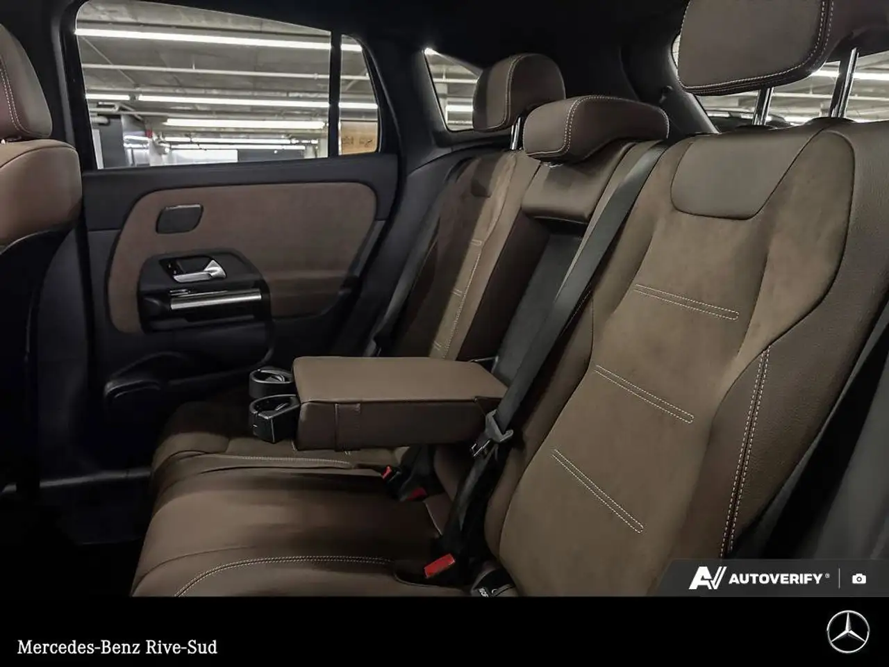 Mercedes-Benz GLA photo Mercedes-Benz GLA